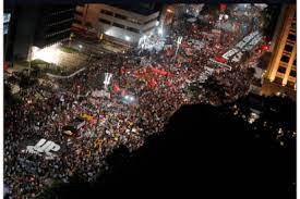 Footage shows crowds chanting and holding signs as the protesters marched from paulista avenue to downtown calling for the impeachment of bolsonaro and criticising his handling of the coronavirus. Nx Tbvph Gkyvm