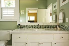 When designing a bathroom, it is important the create a space that feels balanced for our needs. Does A Bathroom Vanity Need A Backsplash The Bathtubber