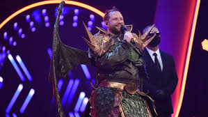 The masked singer begeistert wieder die fans! Masked Singer 2020 Finale Das Faultier Hat Gewonnen Dieser Star Steckt Hinter Fauli Sudwest Presse Online
