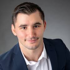 What is the history of old building in Dolores?