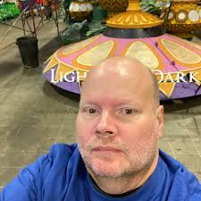 Who is a better vocalist, David Gilmour or Mark Knopfler?