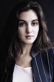 Damien veut changer le monde damien est pion dans une école primaire, et mène une vie tranquille. Claire Chust Biography And Movies