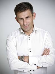 Na igrzyska europejskie w krakowie powinien najpierw robert korzeniowski, później kolejni polscy olimpijczycy, a na koniec gwiazdy światowego formatu. Robert Korzeniowski W Biznesie Jak W Sporcie Franchising Pl Franczyza Pomysl Na Wlasny Biznes