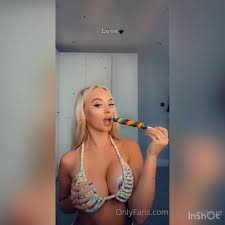 Rhiannon Blue Teasing a Lollipop With Her Curvy Tits Onlyfans Video |  Thothub.