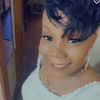 Felicia Hammonds's Instagram, Twitter & Facebook