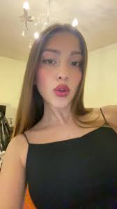 Videos de Carla Gilbert (@carlaagilbert) con “COMO LAS DEMAS