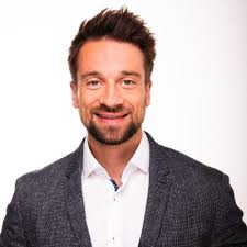 🇩🇪 Es ist Zeit die Segel neu zu setzen um neue Horizonte zu erkunden. Ich  verabschiede mich nach 8 Jahren von der HEMA und allen Geschäftspartnern  der vergangenen Jahre. Zum Abschied habe