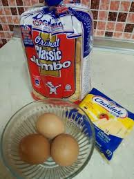 Sediakan glis telur iaitu campurkan 1 biji telur dengan 1 sudu besar susu segar dan kocok sebentar. Rasa Resipi Roti Telur Cheese Meleleh Kredit Resipi Facebook