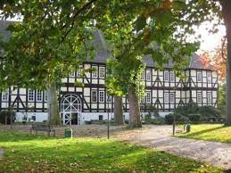 It is situated approximately 22 km northeast of hanover. Familien Und Erziehungsberatungsstelle Burgdorf Feb Adressen Fb Jugend Region Hannover Kontaktdatenbank 02 Gis Objekte Media Top Level Nodes