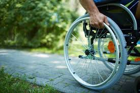 Scleroza multipla este o boala care nu poate fi vindecata, iar tratamentul medicamentos are rolul de a ameliora simptomele, de a reduce intensitatea, durata si frecventa crizelor, a episoadelor dureroase, pentru mentinerea unei vieti active, a capacitatii de lucru si a unei vieti sociale si private normale. Scleroza MultiplÄƒ Cauze Tratament Simptome Doctorul VorbeÈ™te