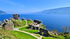 Von den metropolen edinburgh und nach schottland kann man in etwa 2 stunden von vielen deutschen flughäfen direkt fliegen und für alle. Top 10 Wunderschone Schottische Lochs Urlaubstipps Schottland Urlaub Reisen