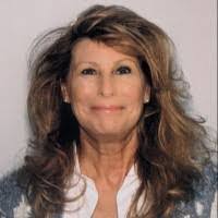 Jeannie Willard's Instagram, Twitter & Facebook