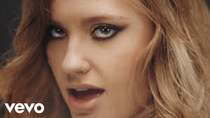New Music Videos: Selena Gomez and Zedd, Miranda Lambert, Ciara, and Carly  Rae Jepsen