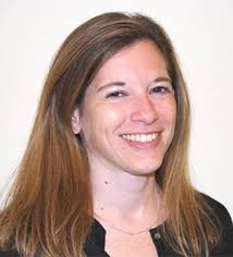 Lisa Golding's Instagram, Twitter & Facebook