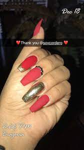 Red And Gold Coffin Nails Perfect Christmas Nails Red And Gold Nails Gold Acrylic Nails Red Nails