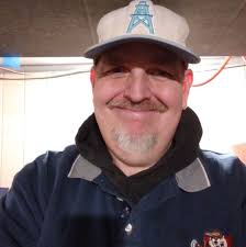 Dan McAvoy (@eugene.mcavoy) • Facebook