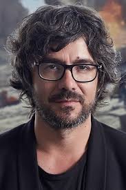 Cunho (objeto usado para marcar moedas e outras peças de metal). Migue Amoedo Movies Age Biography