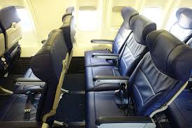 As with all southwest flights, there is no assigned seating, so boarding early (whether you pay extra for it or not) is the only way to ensure you get a decent seat. Southwest Airlines Fleet Boeing 737 800 Details And Pictures