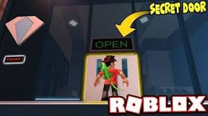 You first start in a cell where you have to wait for 15 seconds to get out. Secret Jewelry Store Door Glitch Open 100 Roblox Jailbreak Youtube