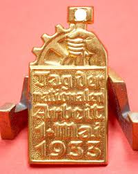Abzeichen tag der arbeit 1935,an nadel Fruhes Treffabzeichen Nsdap Abzeichen Tag Der Arbeit 1 Mai 1933 39 90