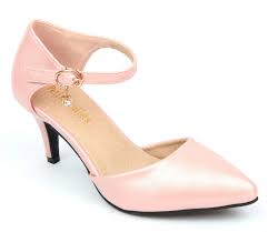 Lorsque les manteaux deviennent trop chauds ou que la météo ne permet pas encore de sortir sans pardessus, la veste mi saison femme s'impose ! Escarpins Mi Saison Rose Poudre Nacres Talon 7 Cm Petites Pointures Edina Petits Souliers