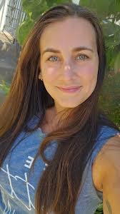 Randi Gallagher's Instagram, Twitter & Facebook