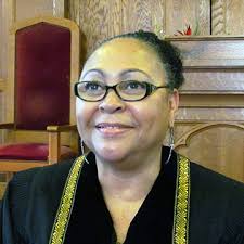 Doris Hooks's Instagram, Twitter & Facebook