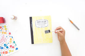 Recopilación de tutoriales en los que te muestro cómo hacer márgenes, bordes y portadas para decorar tus apuntes. Decorar Cuadernos Escolares Con Plantillas Para Imprimir Gratis