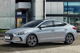 Edmunds also has hyundai elantra pricing, mpg, specs, pictures, safety features, consumer reviews and more. Hyundai Elantra 2021 Price In Uae Reviews Specs January Offers Zigwheels