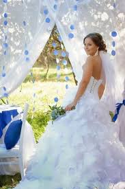 Ist in der traumwelt ein hochzeitskleid zu sehen, dann interpretiert die traumforschung dies meist als ankündigung von neuen. Events