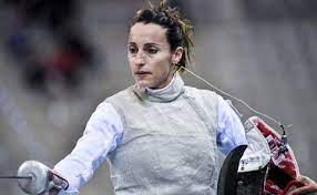 Elisa di francisca e il suo addio alle olimpiadi. Elisa Di Francisca La Confessione Choc Labbro Spaccato Presa A Pugni Messa Incinta Le Violenze Brutali Subite Da Un Uomo Libero Quotidiano