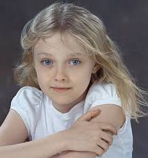 Guy pearce on torturing dakota fanning and carice van houten in 'brimstone'. Interview Dakota Fanning Zu Zu Schweinchen Wilbur Und Seine Freunde Filmreporter De