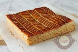 Comme Un Air D Opera Petit Entremets Chocolat Cafe Et Feve Tonka Surprises Et Gourmandises Dessert Gateaux Et Desserts Tout Chocolat