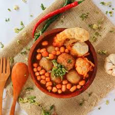 Untuk penggemar sajian kuah asam pedas, cocok sekali untuk mencoba resep ini. Cilok Baso Aci Kuah Mercon Shopee Indonesia