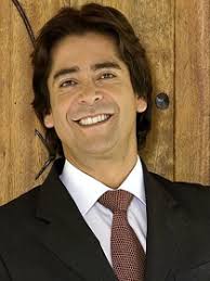 Víctor Hugo Cabrera: Os melhores Filmes e Séries