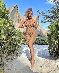 Fanúšikovia Lucie Javorčekovej majú hlavy v smútku: Instagram modelke  vymazal účet! Prišla o 2,2 milióna sledovateľov