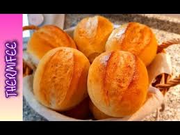 Schnelle Backerbrotchen Einfach Perfekt Thermomix Tm6 Thermifee Youtube Thermifee Kochen Und Backen Lebensmittel Essen
