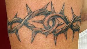 The image of the rose and its associated meanings fascinated the victorians, and they decided to assign each rose colors its own unique meaning. Thorn Tattoo Designs 14 Treacherous Collections Design Press