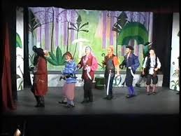2005 Peter Pan 02 Never Smile At A Crocodile Behind You Song Youtube Peter Pan Movie Peter Pan Disney Peter Pan