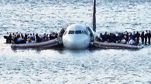 How fast does the average commercial jet fly? Here S Why It S So Hard For Planes To Land On Water