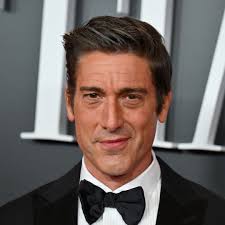 Faryl Smith's album set to beat U2 to top of charts