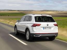 Driving the 2021 volkswagen tiguan. Plug In Hybrid Mit Sportlichem Gte Mode Der Neue Vw Tiguan Ehybrid Leasingtime De Blog