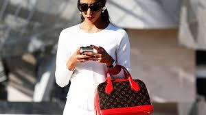 In the process of finding the most reliable results for best free wedding planning apps, our team often base on the popularity, quality, price, promotional programs and especially customer reviews to give the best. The Best Free Wedding Planning Apps Stylecaster