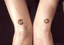 It can correspondingly be drawn on one side of the back or at the back of the ear like in this image. 46 Stunning Sun Tattoos On Wrist