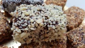 Sindo Gateau Aux Chocolat Pour L Aid حلويات العيد ساندو حلوة بالشكلاطة Snack Recipes Snacks Food