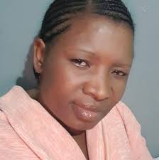 I wish i was a Jongwe🐓, kungotsvaga huku nyangwe yausingazive kungoputsa  zvinhu chete😂😂