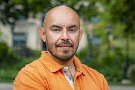 Robert Carrillo appointed as the Associate Dean for Diversity, Equity, and  Inclusion for Basic Science