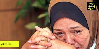 Mangsa telah dibuli seramai 8 orang. Pelajar Yang Dibuli Sehingga Trauma Tuntut Saman Sebanyak Rm2 Juta