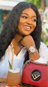 #realjackieappiahmefichou #perceeee #pourtoi #vuestiktok  #mefichoujackieappiah #realjackieappiahmefichou #