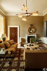 There are 132 rooms, 35 bathrooms, and 6 levels in the residence. The Obama Family S Stylish Home Inside The White House Architectural Digest